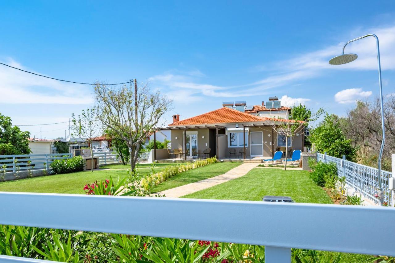 Azzurro Seafront Houses Nea Kallikrateia Exterior foto