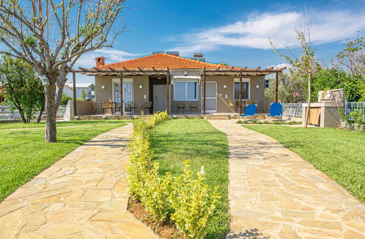 Azzurro Seafront Houses Nea Kallikrateia Exterior foto